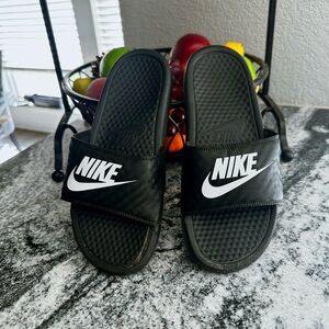 Nike Kids Black Slide Sandals